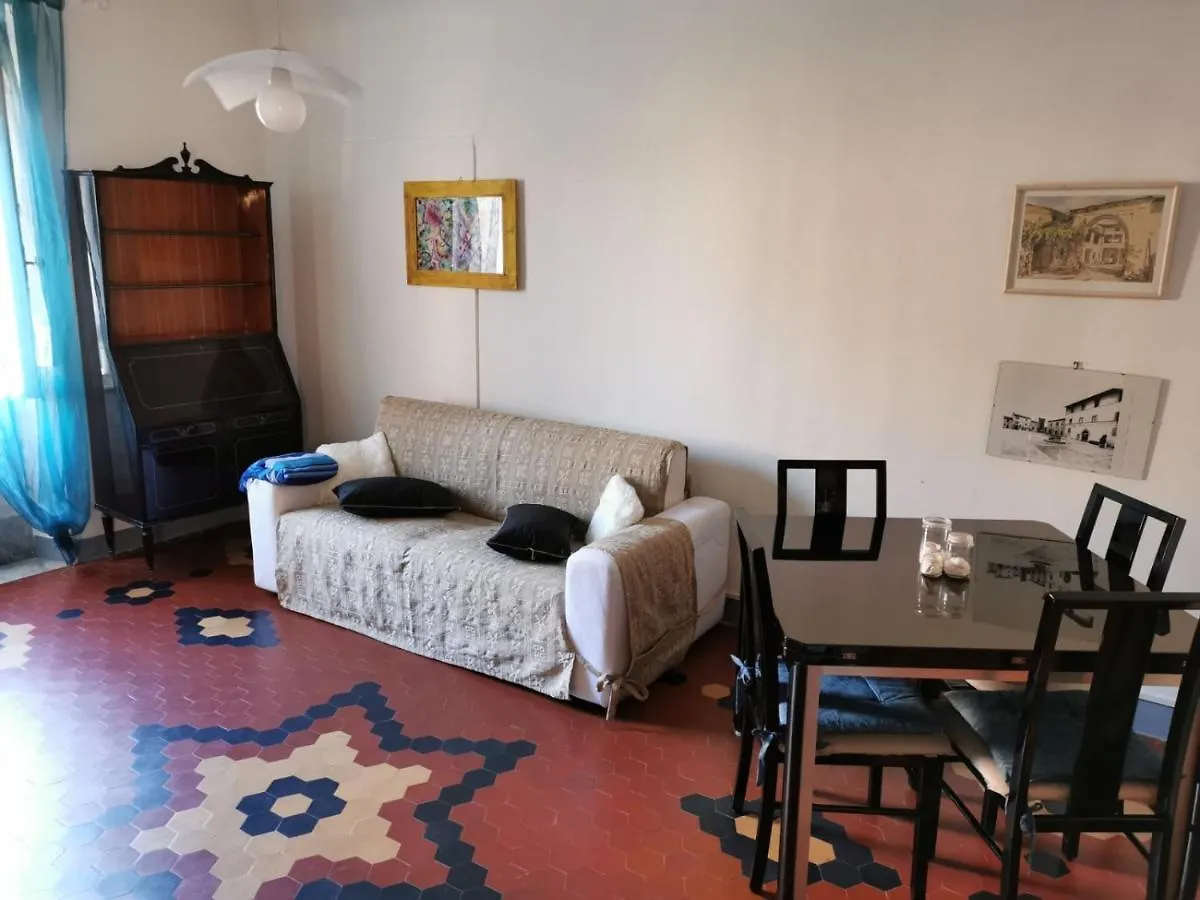 شقة ليريسي  في A Casa Di Alecarla