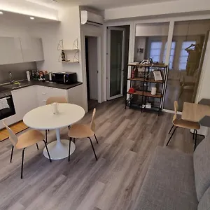 Cozy Affori M3 , Milano Italia
